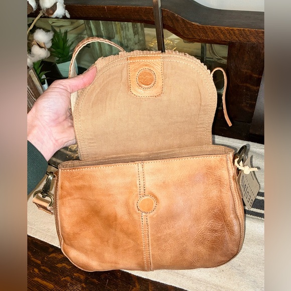 NWT Bed Stu Leather Eastend Fringe Crossbody Bag Clutch Tan Dip Dyed Retail $165 - Picture 10 of 14